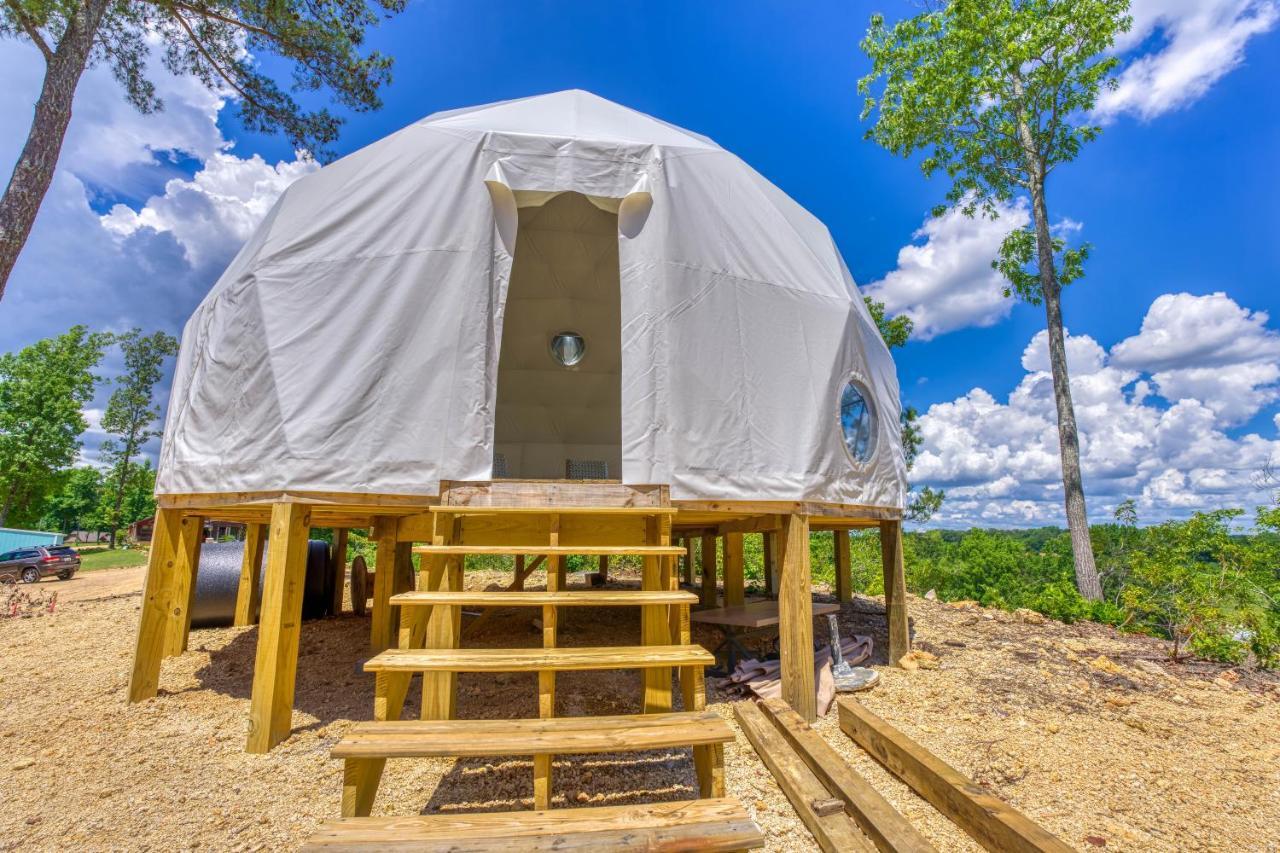 The Gemini-A Dreamy, Waterfront Tiny Cabin Rogersville Экстерьер фото